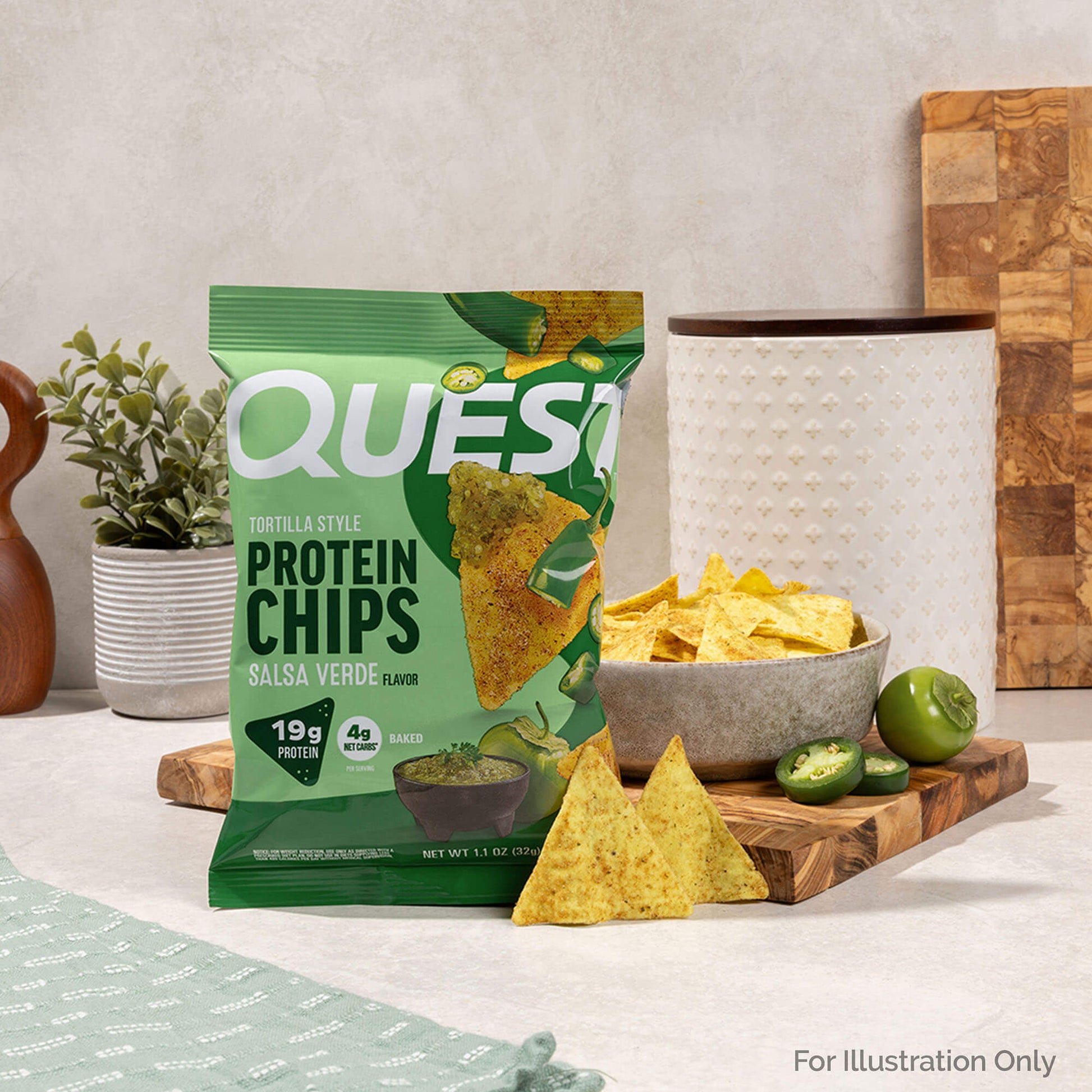 salsa-verde-tortilla-style-protein-chips-x6 qst-016419-salsa-verde-tortilla-style-protein-chips_5.jpg